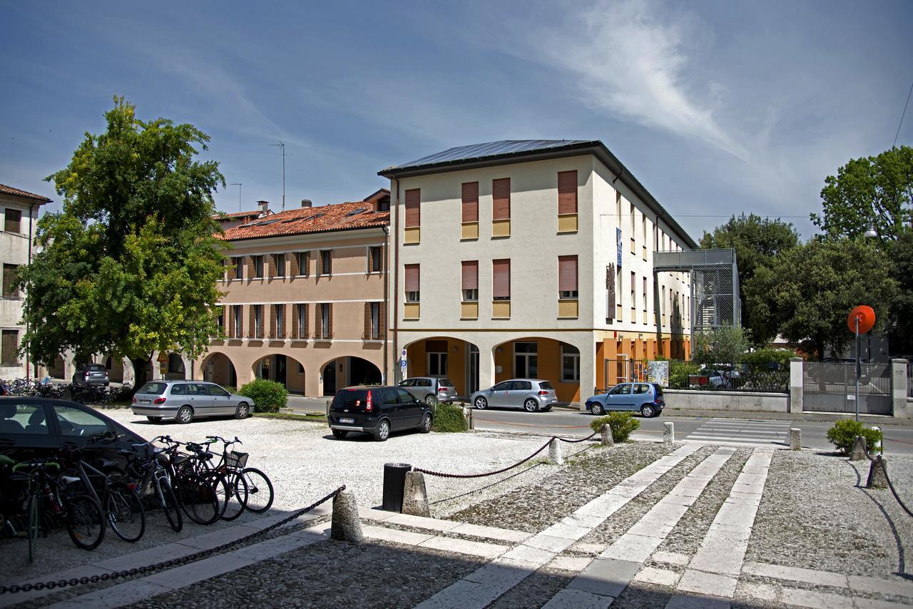 Hotel Centro Della Famiglia à Trévise Extérieur photo